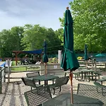 4 Bedroom Cozy Cabin Sleeps 8 Pool Table Arcade Beach